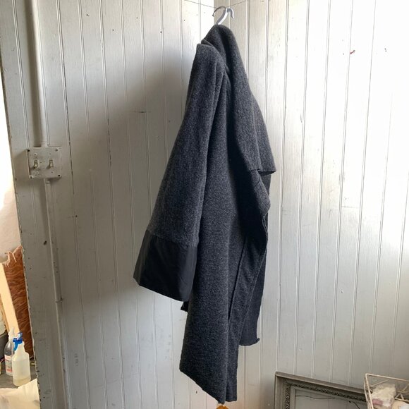 Luukaa Gray Wool Draped Dolman Sleeve Swing Style Jacket Coat US 10 Snap Close - Picture 5 of 16